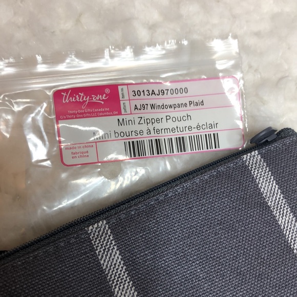 Thirty-one mini zipper pouch - Picture 4 of 5